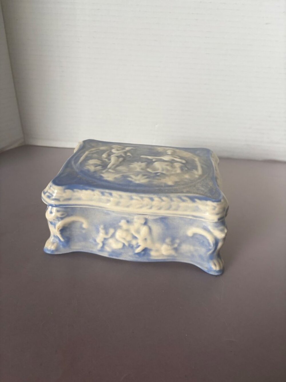 Vintage Blue & White Ceramic Trinket Box With Romantic Relief Design